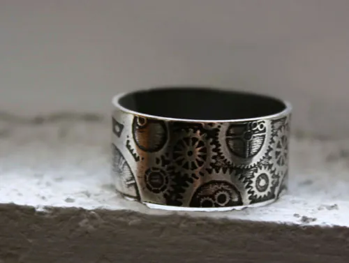 Docteur Jekyll, anillo engranajes y relojería steampunk en plata