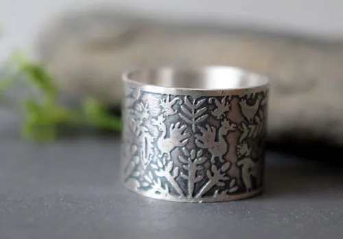 El árbol de las ciervas, anillo ciervos y aves otomí en plata