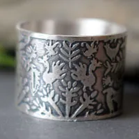 El árbol de las ciervas, anillo ciervos y aves otomí en plata