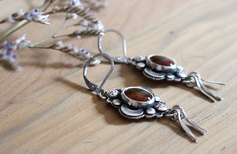 El canto de las luciérnagas-ámbar, aretes luz nocturna en plata y ámbar