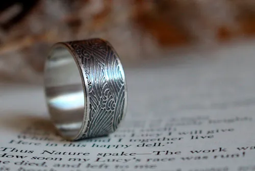 El mar, anillo olas japonesas en plata