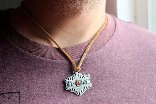 El ojo de la tierra, collar montaña tribal en plata y ámbar