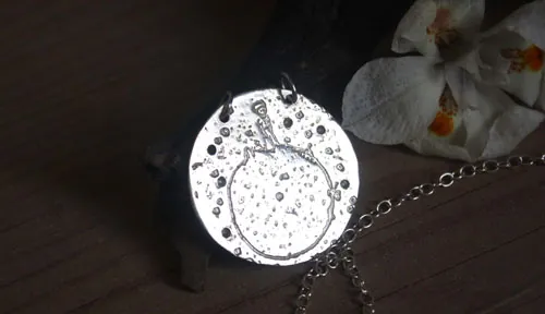 El planeta del Principito, collar el imaginario de Saint-Exupéry en plata