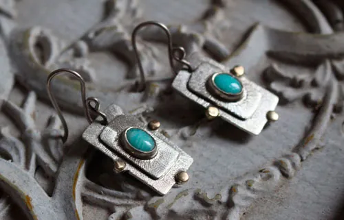 El sueño de una estrella, aretes celestes en plata, oro y amazonita