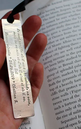 El viento sopla, separador de libros con cita en plata 925