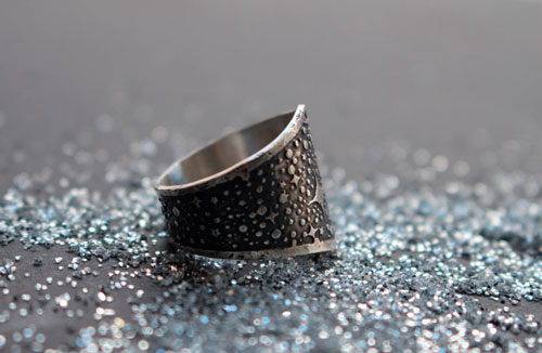 Eres polvo de estrellas, anillo estrellas de la Vía Láctea en plata
