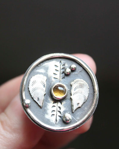 Erizo de otoño, anillo tótem animal en plata y citrino