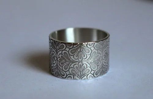 Espejo de agua, anillo jardín morisco en plata