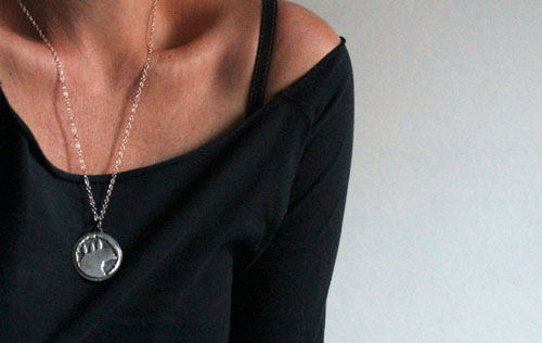 Estoy en casa en cualquier lugar donde estoy contigo, collar oso en plata