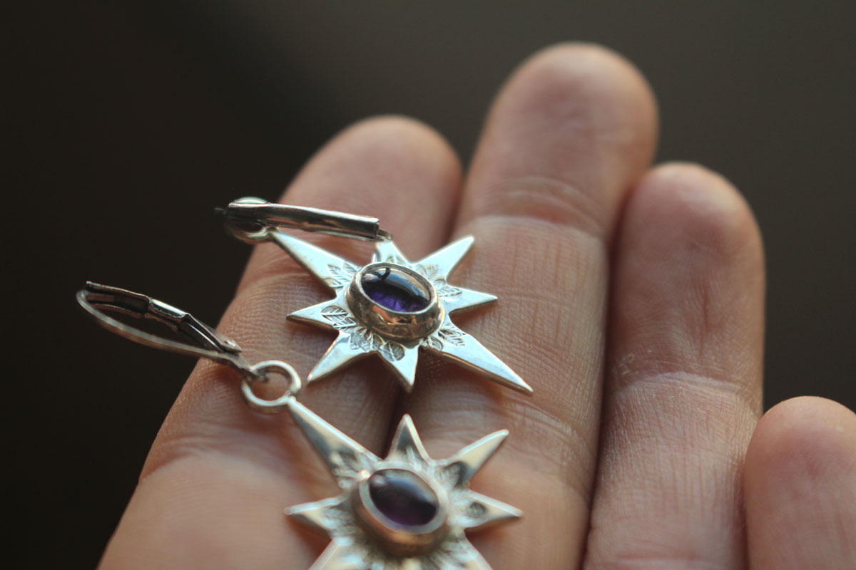 Estrella del Norte, aretes estrella del pastor en plata y amatista