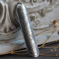 Estuche de flor loto