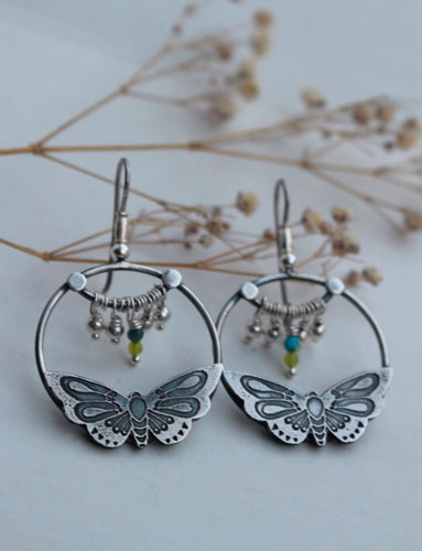 Farandole, butterfly earrings in silver, yellow agate, green agate and amazonite