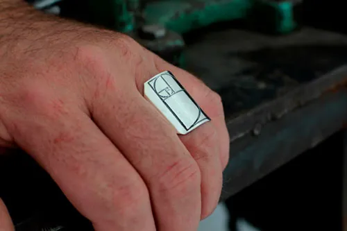 Fibonacci, anillo secuencia matemática en plata