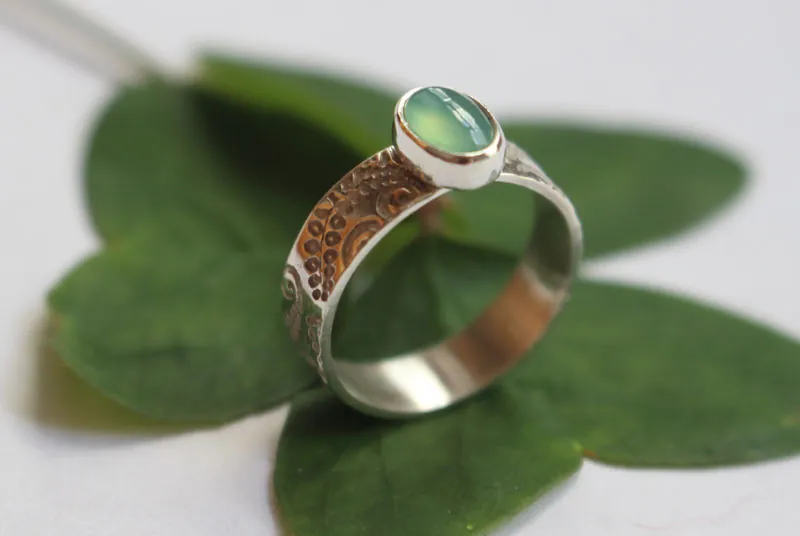 Filicopsida, anillo helecho en plata y crisoprasa