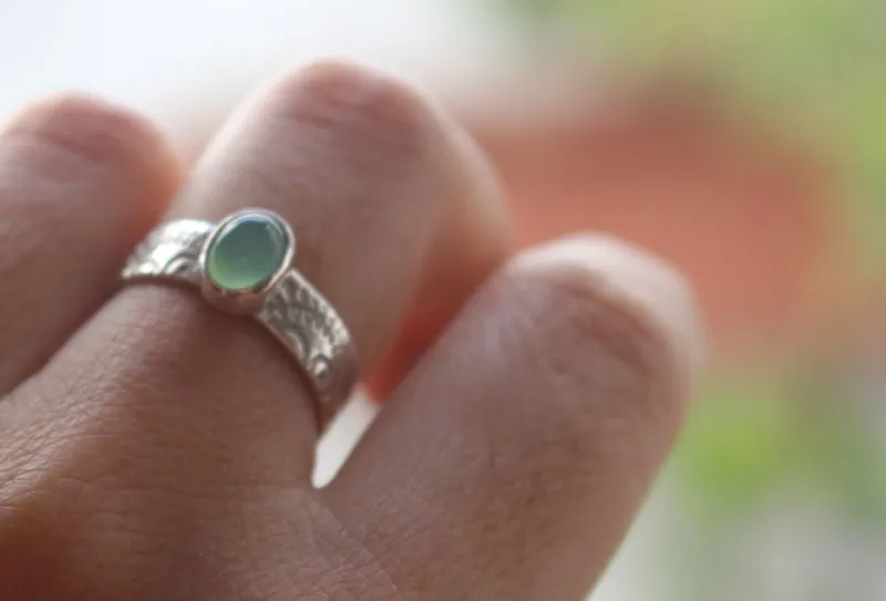 Filicopsida, anillo helecho en plata y crisoprasa