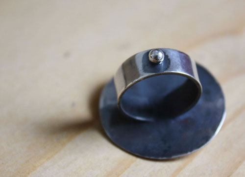 Filis, anillo de mitología griega en plata y cornalina