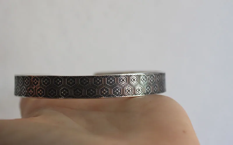 Flor de castaño, pulsera motivo tradicional japonés en plata