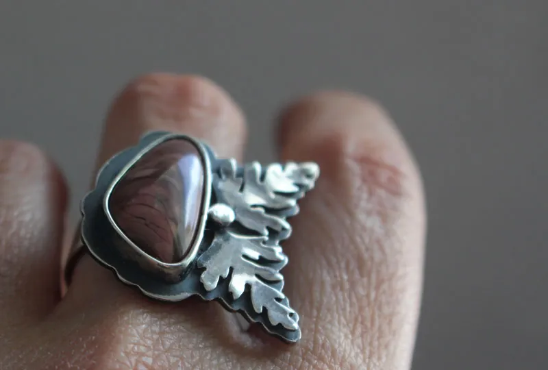 Floración, anillo de crecimiento botánico en plata y jaspe imperial