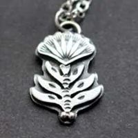 Florecer, collar flor de scaevola en plata