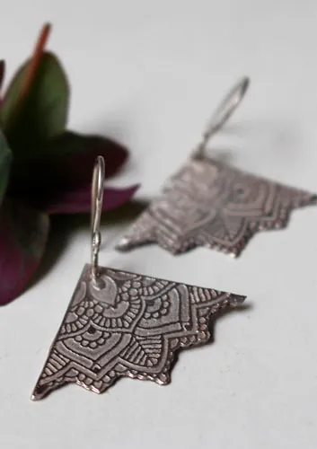 Flores de vida, aretes loto mandala triángulo de plata