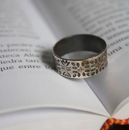 Flores del Nilo, anillo egipcio en plata