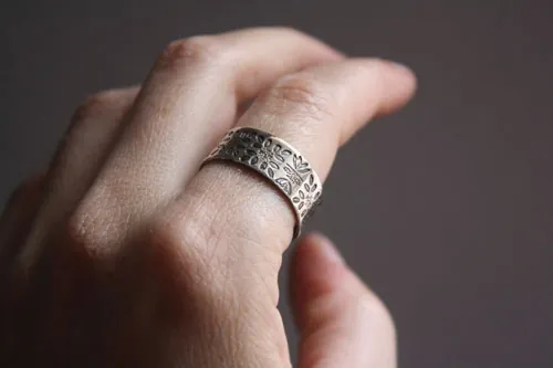 Flores del Nilo, anillo egipcio en plata