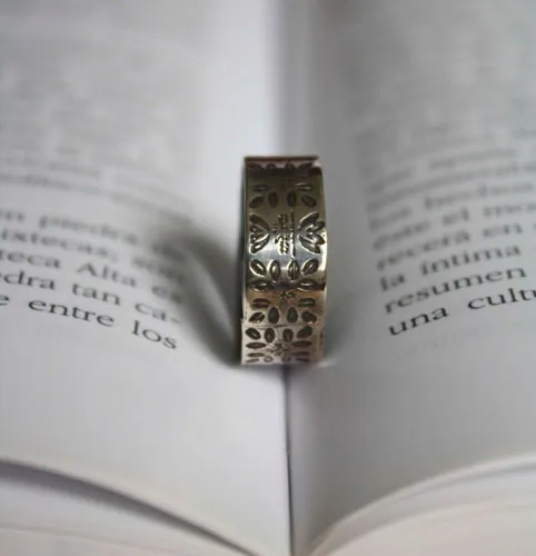 Flores del Nilo, anillo egipcio en plata