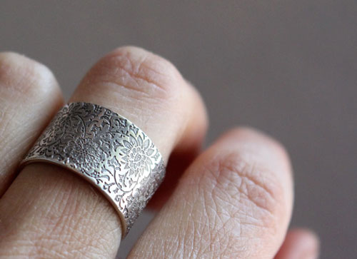 Forgotten garden, wildflower ring in sterling silver