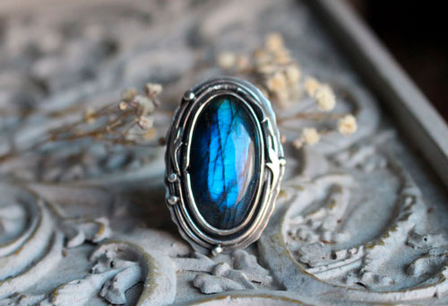 Frost moon over the forest, elven ring in silver with labradorite
