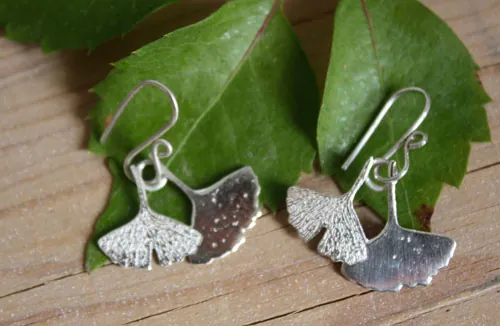 Ginkgo biloba, aretes hoja sagrada japonesa en plata