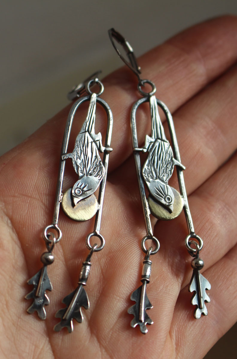 Gorrión, aretes ave Japonesa en plata y latón