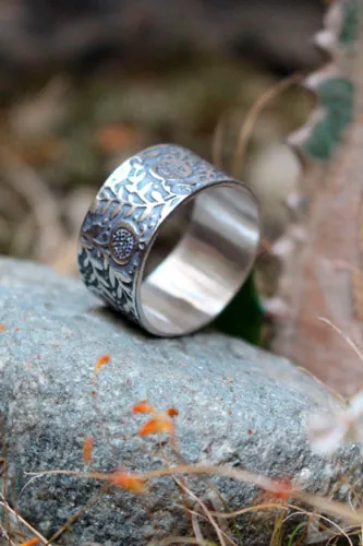Granada, anillo fruto de abundancia en plata