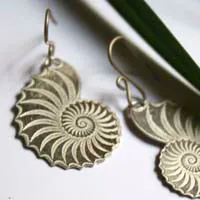 Hélix, aretes caracol nautilus en plata