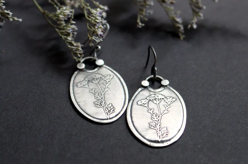 Heracleum, aretes botánicos en plata