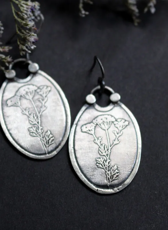 Heracleum, aretes botánicos en plata