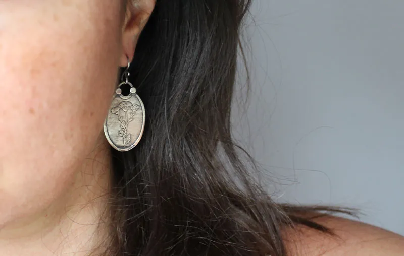 Heracleum, aretes botánicos en plata