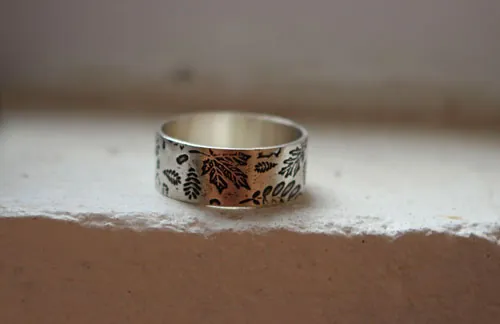 Herbario de hojas del bosque, anillo huella de la naturaleza en plata