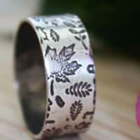 Herbario de hojas del bosque, anillo huella de la naturaleza en plata