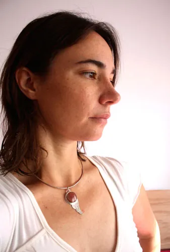 Hiko, dije ala japonesa en plata y coral rojo