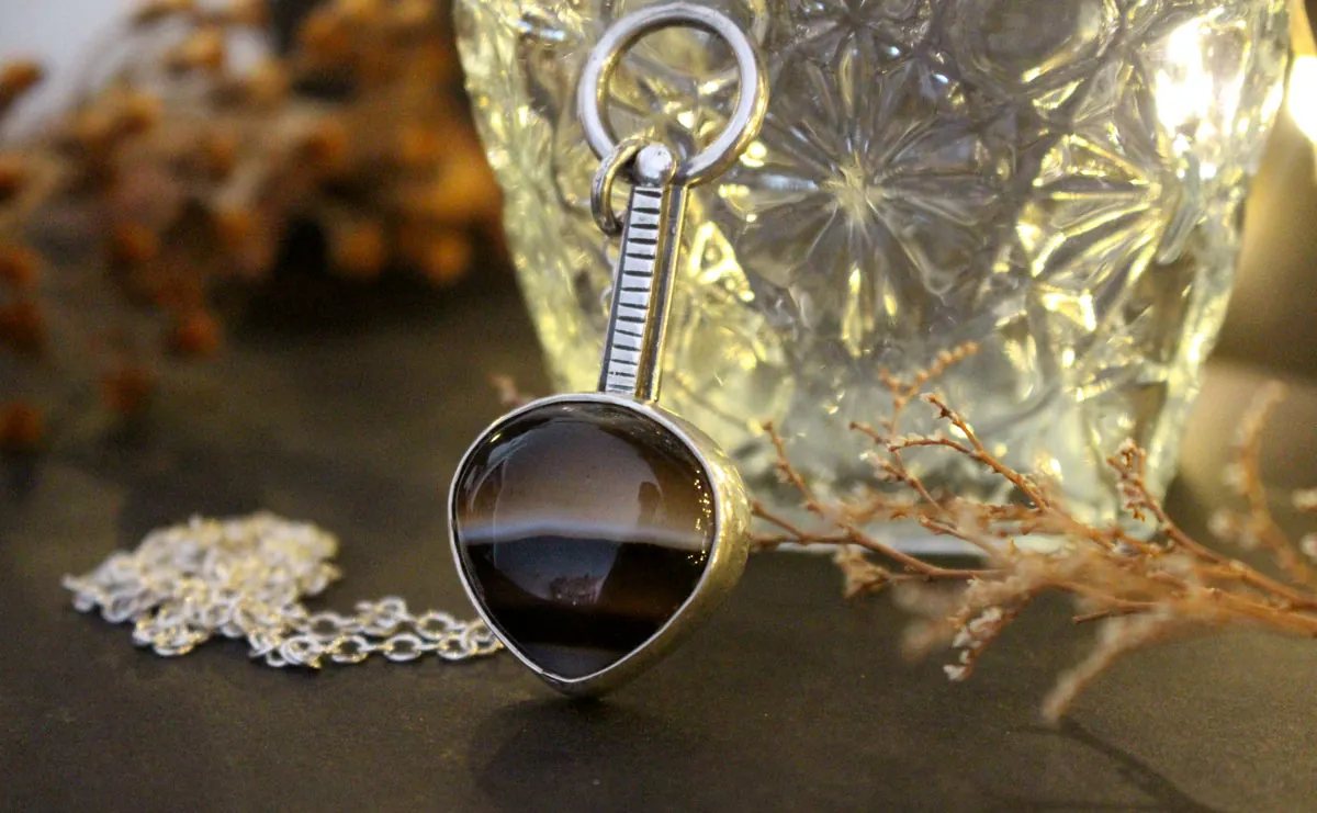 Horizonte, collar sol naciente en plata y ágata