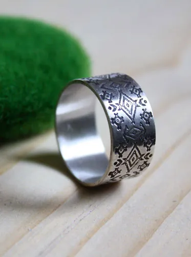 Huichol, anillo geométrico tribal mexicano en plata