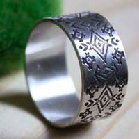 Huichol, mexican tribal geometric ring in silver