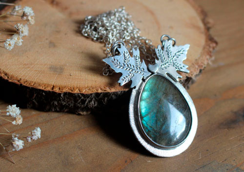 Ice Leaves, Nordic frost necklace in silver and labradorite