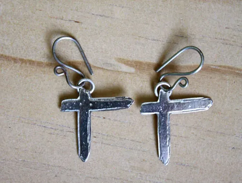 Indochine, aretes cruz Paradize del grupo de rock en plata