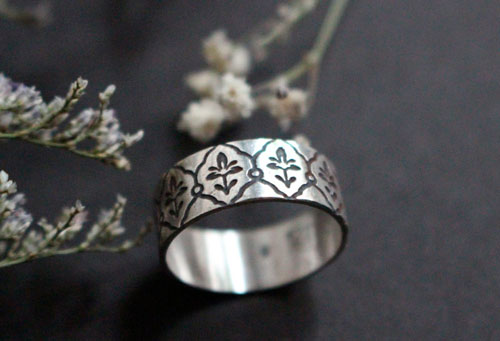 Iris, anillo flor art nouveau en plata