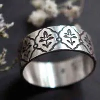 Iris, anillo flor art nouveau en plata