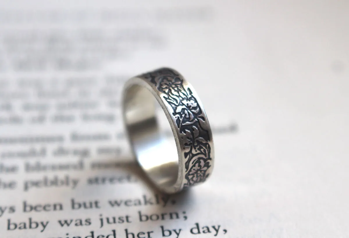Iris, anillo flor en plata