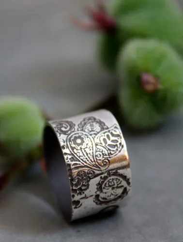 Jazmín de invierno, anillo flor india cachemira en plata