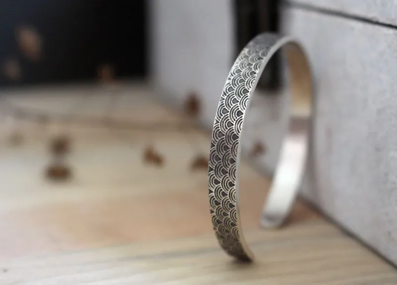 Kaito, pulsera Seigaiha de olas japonesas en plata