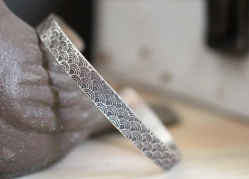 Kaito, pulsera Seigaiha de olas japonesas en plata